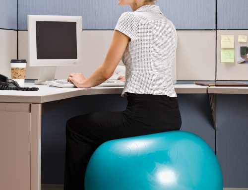 Back pain caused by sitting at a desk too long – how can I relieve it?